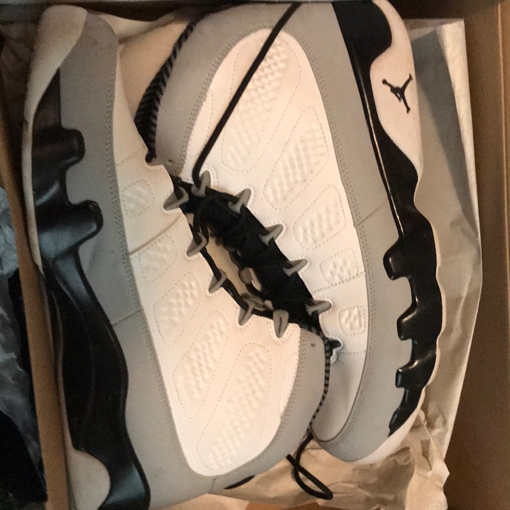 Men’s shoes